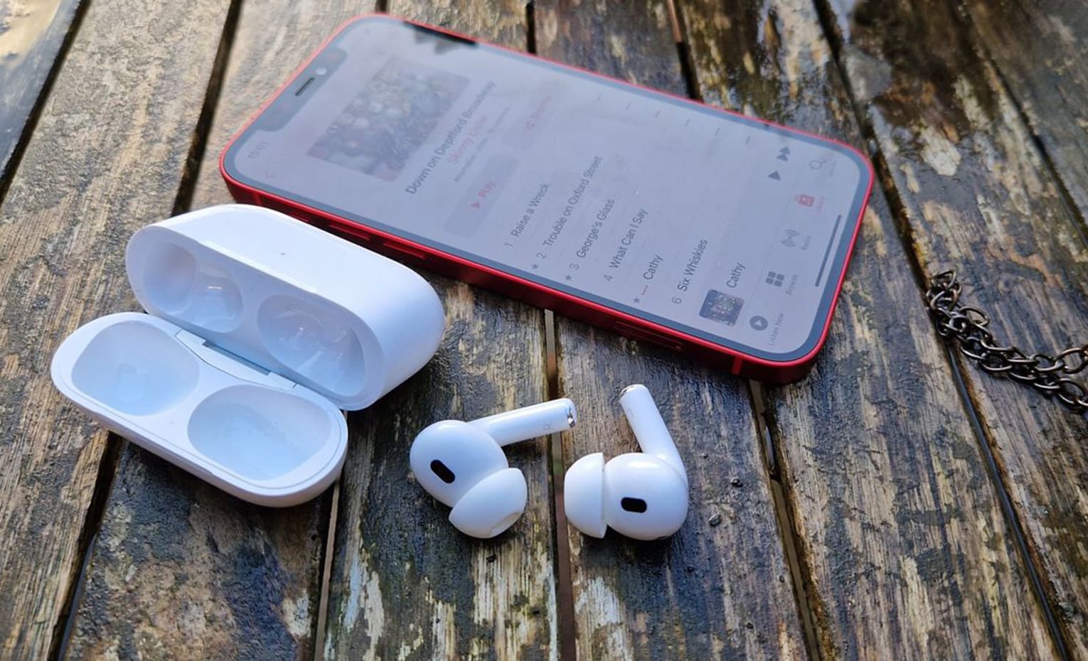 انتخاب هدفون مناسب برای هدیه | Choosing the right headphones for a gift انتخاب هدفون مناسب برای هدیه | Choosing the right headphones for a gift