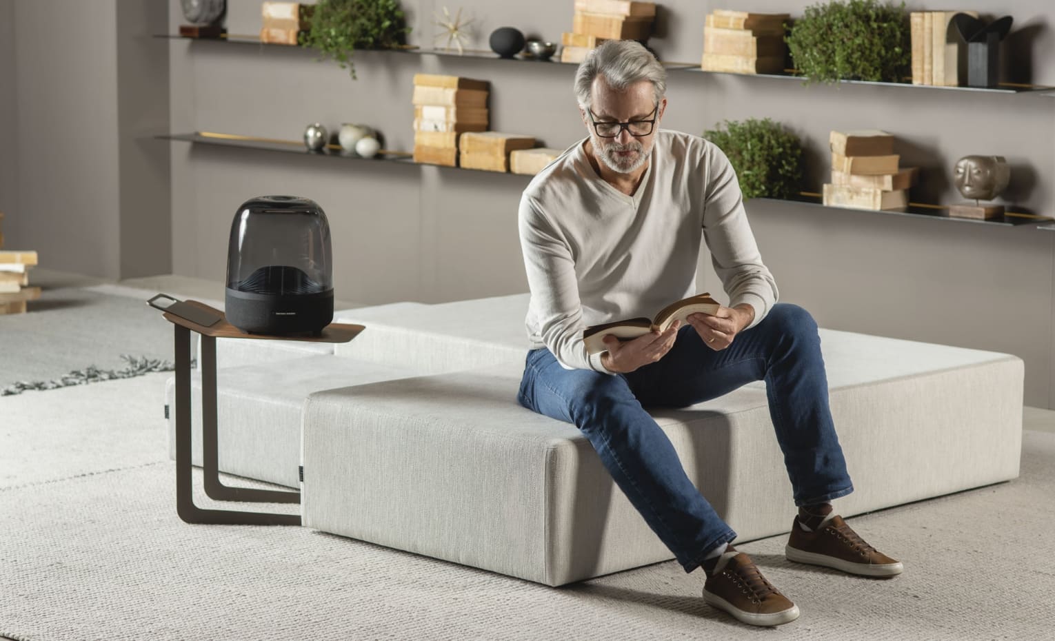 5 دلیل برای خرید اسپیکر آئورا استودیو 3 | 5 reasons to buy Aura Studio 3 speaker 5 دلیل برای خرید اسپیکر آئورا استودیو 3 | 5 reasons to buy Aura Studio 3 speaker