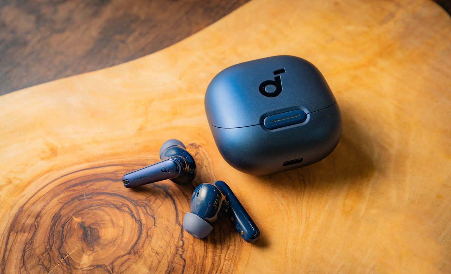 خرید هدفون مناسب برای پادکست گوش دادن | Perfect headphones for listening to podcasts خرید هدفون مناسب برای پادکست گوش دادن | Perfect headphones for listening to podcasts