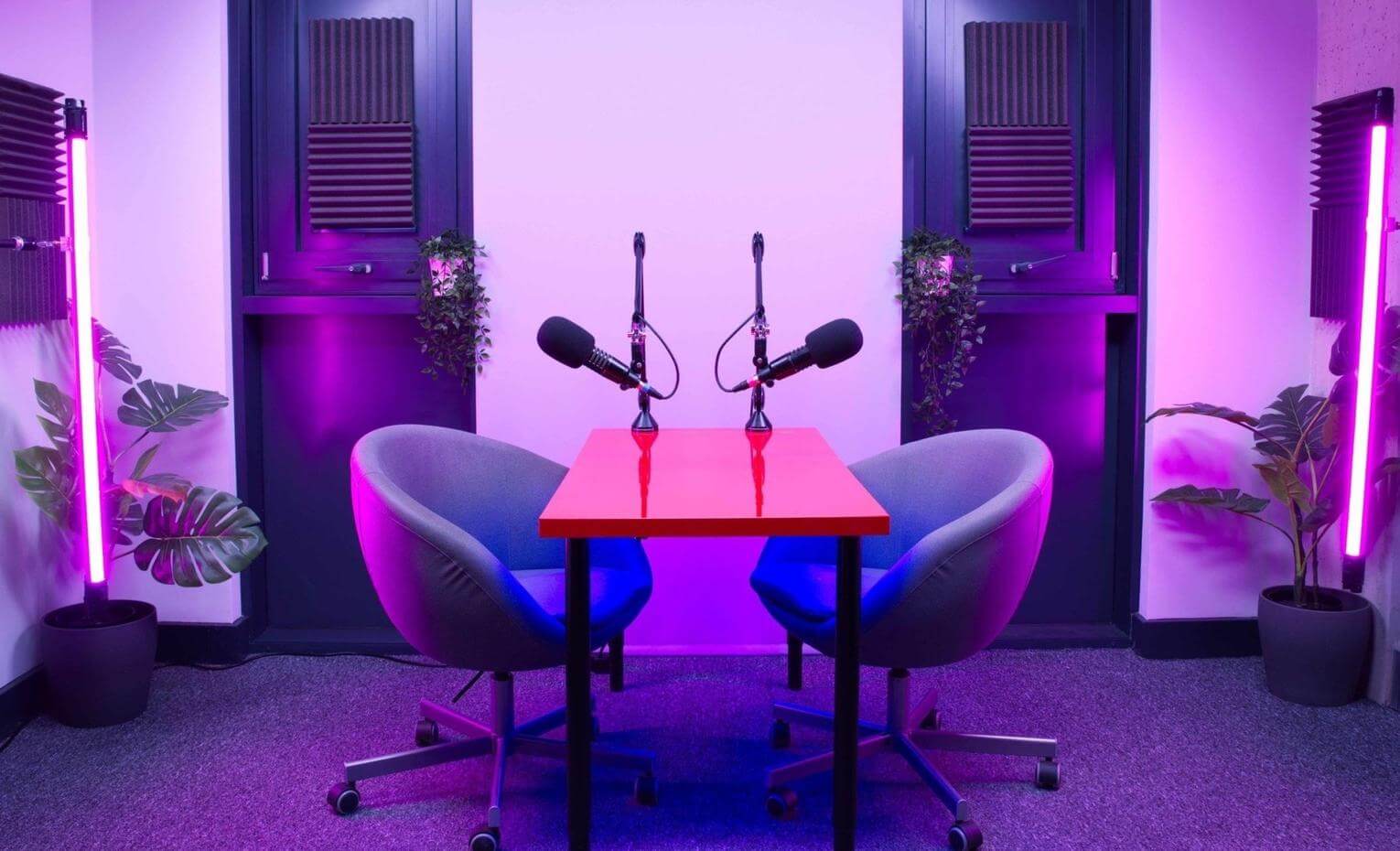 معرفی چند مورد از بهترین پادکستهای فارسی | introducing some of the best persian podcasts معرفی چند مورد از بهترین پادکستهای فارسی | introducing some of the best persian podcasts