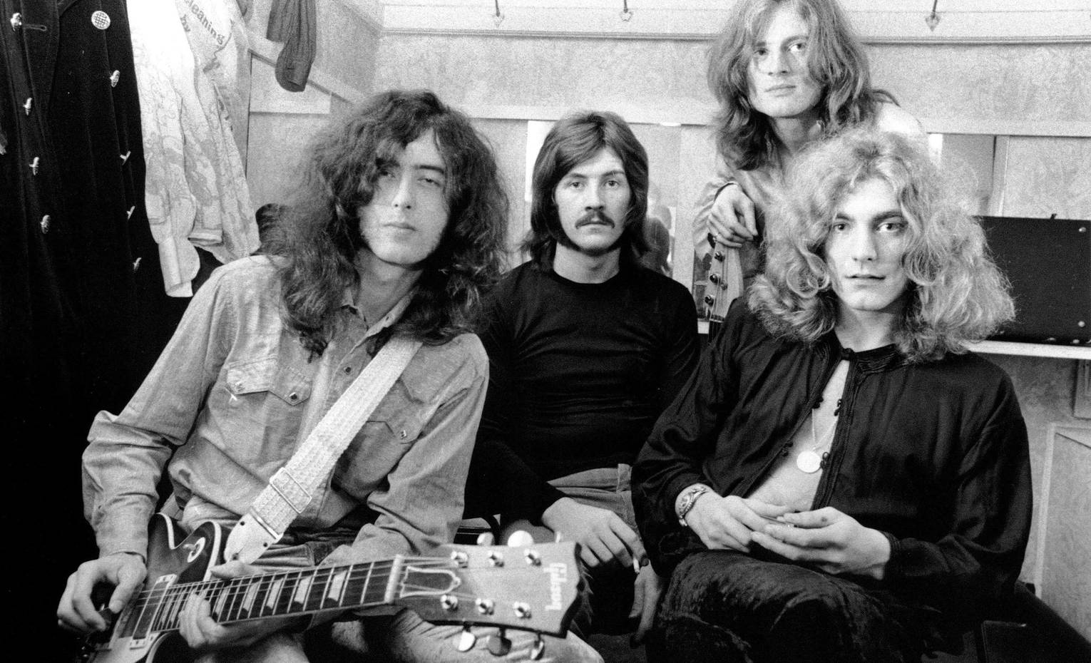 داستان موسیقی پلکانی به سوی بهشت از led zeppelin داستان موسیقی پلکانی به سوی بهشت از led zeppelin
