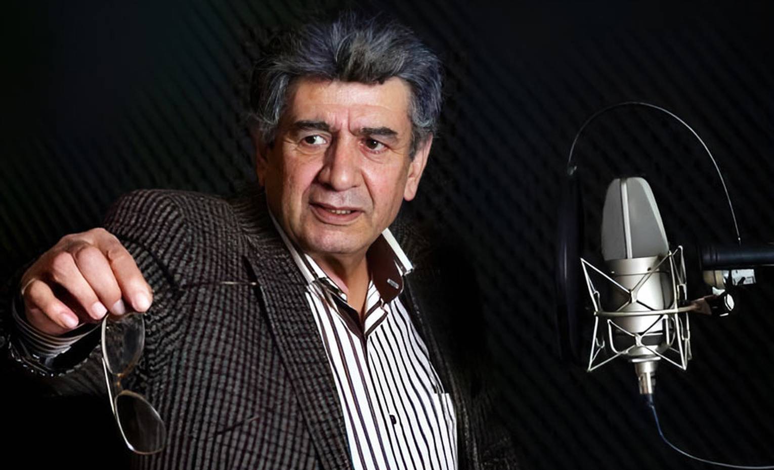 منوچهر والیزاده؛ راوی خاطرات نسلها منوچهر والیزاده؛ راوی خاطرات نسلها