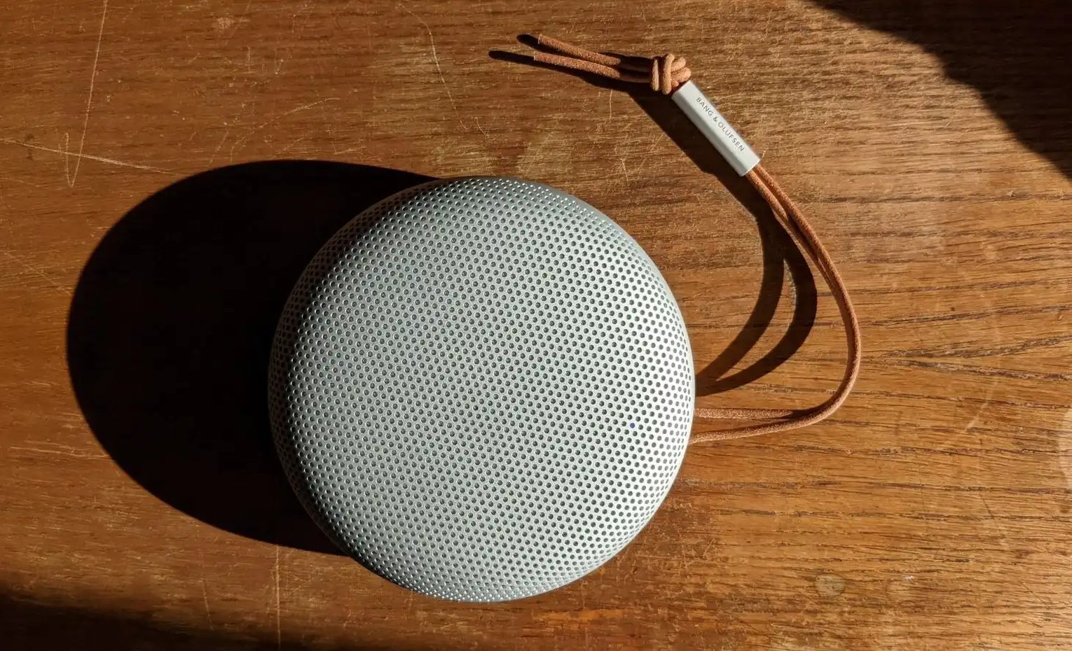مقایسه اسپیکر JBL Xtreme 3 و بنگ اند آلفسن BEOSOUND A1 مقایسه اسپیکر JBL Xtreme 3 و بنگ اند آلفسن BEOSOUND A1