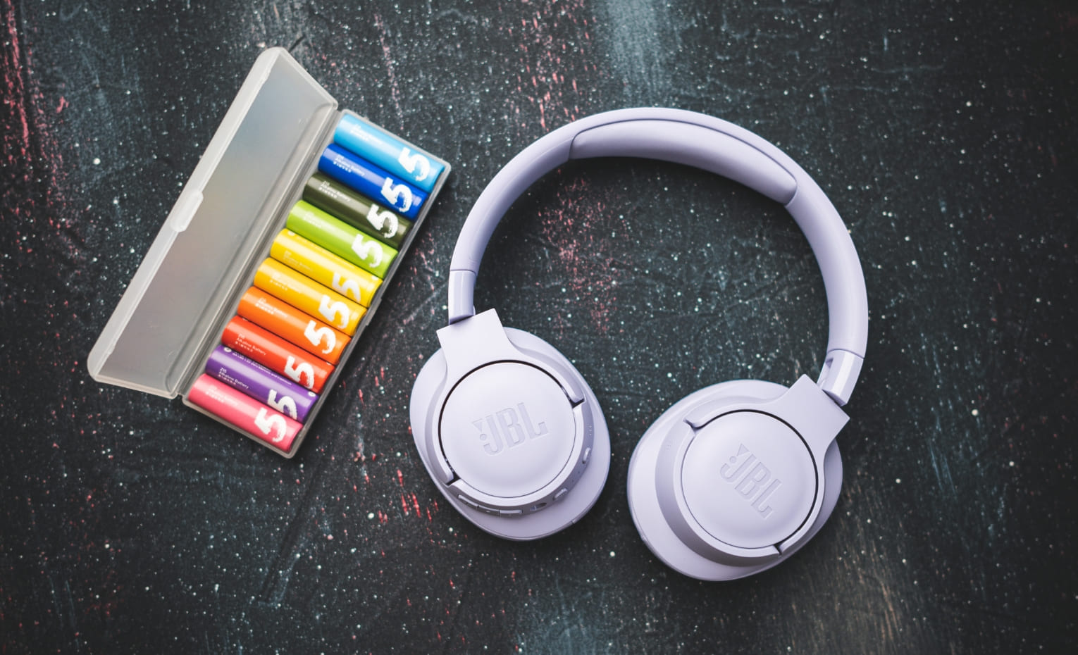 راهنمای خرید هدفون نویز کنسلینگ فروردین 1404 راهنمای خرید هدفون نویز کنسلینگ فروردین 1404