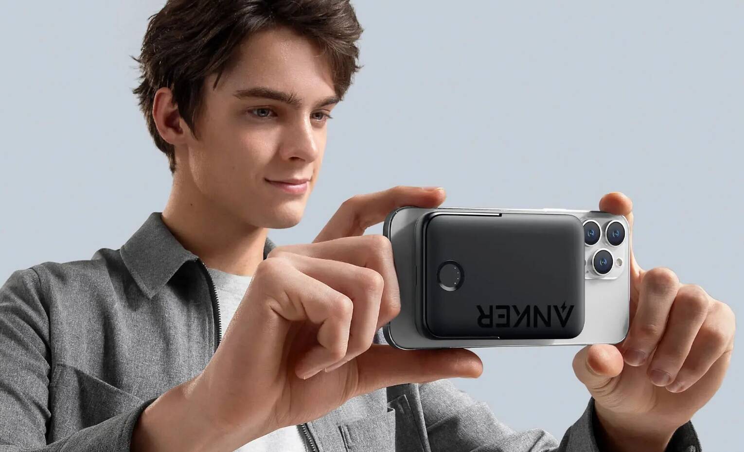 راحتی کار با توان PD در پاوربانک راحتی کار با توان PD در پاوربانک