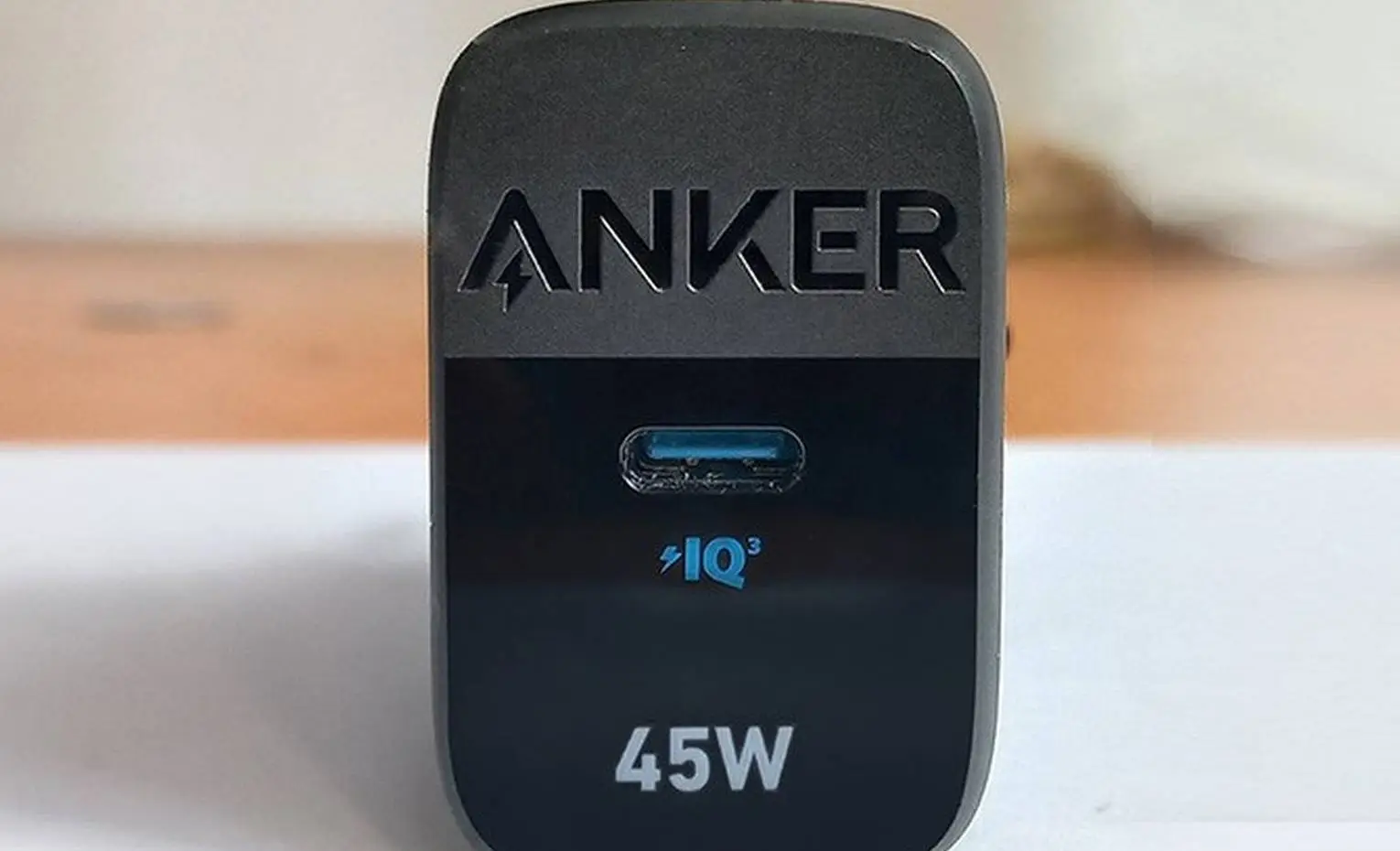 راهنمای خرید شارژ دیواری انکر شهریور 1404 راهنمای خرید شارژ دیواری انکر شهریور 1404