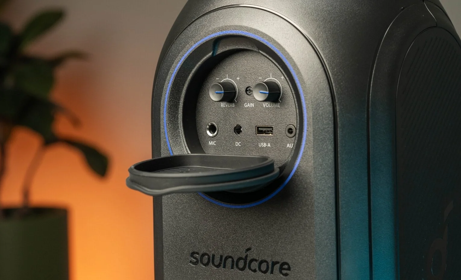 مقایسه اسپیکر JBL Boombox 3 با انکر Soundcore Rave Party 2 مقایسه اسپیکر JBL Boombox 3 با انکر Soundcore Rave Party 2