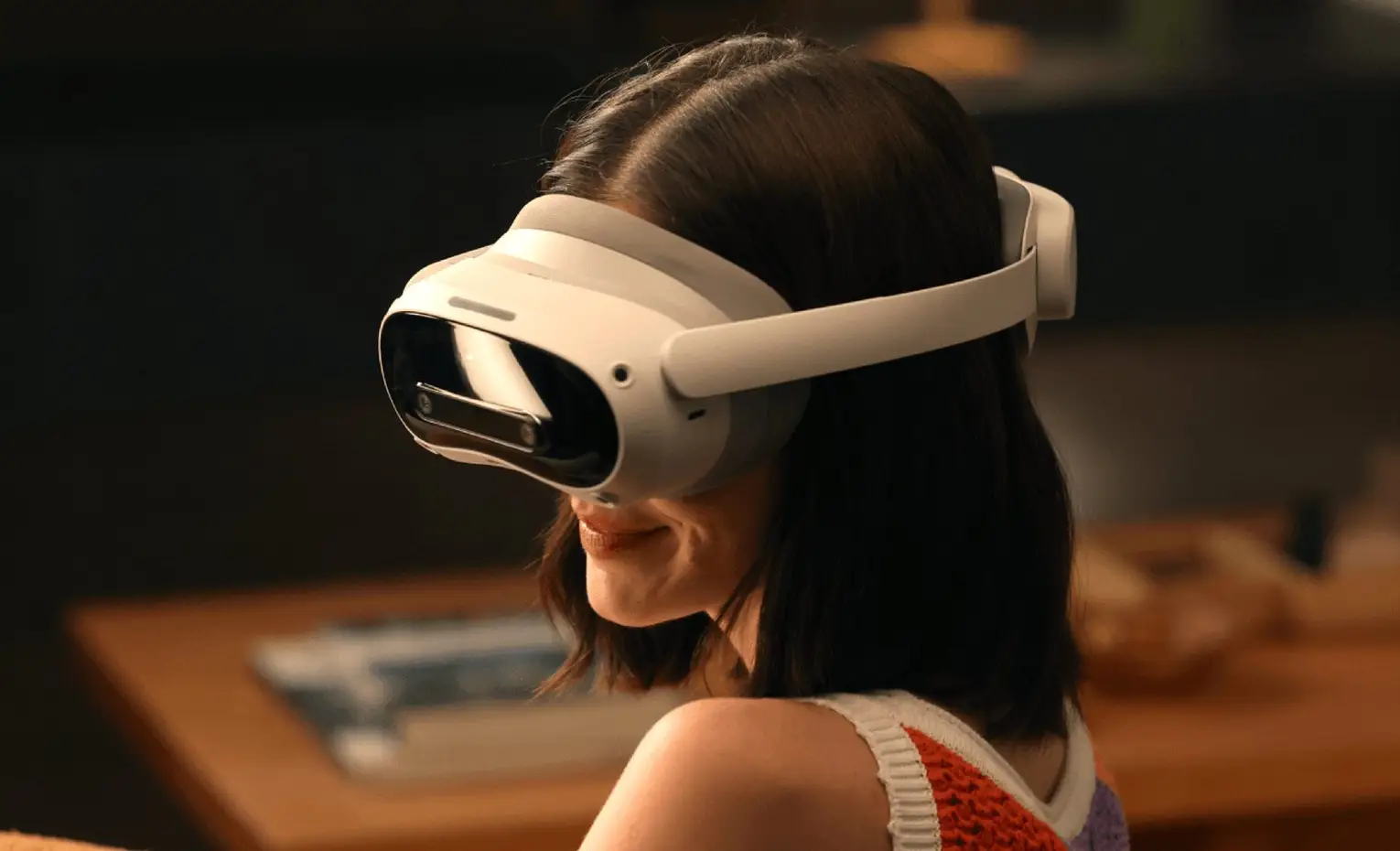 هدست واقعیت ترکیبی پیکو 2026 با نمایشگر 4K MicroOLED هدست واقعیت ترکیبی پیکو 2026 با نمایشگر 4K MicroOLED