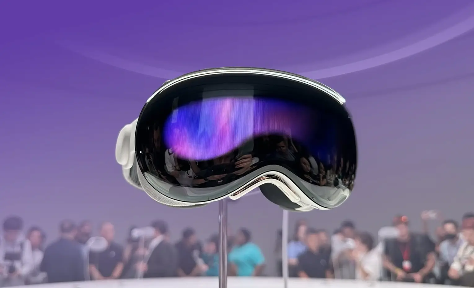 توقف پروژه ویژن ایر اپل، سامسونگ نمایشگر آن را نمیسازد توقف پروژه ویژن ایر اپل، سامسونگ نمایشگر آن را نمیسازد