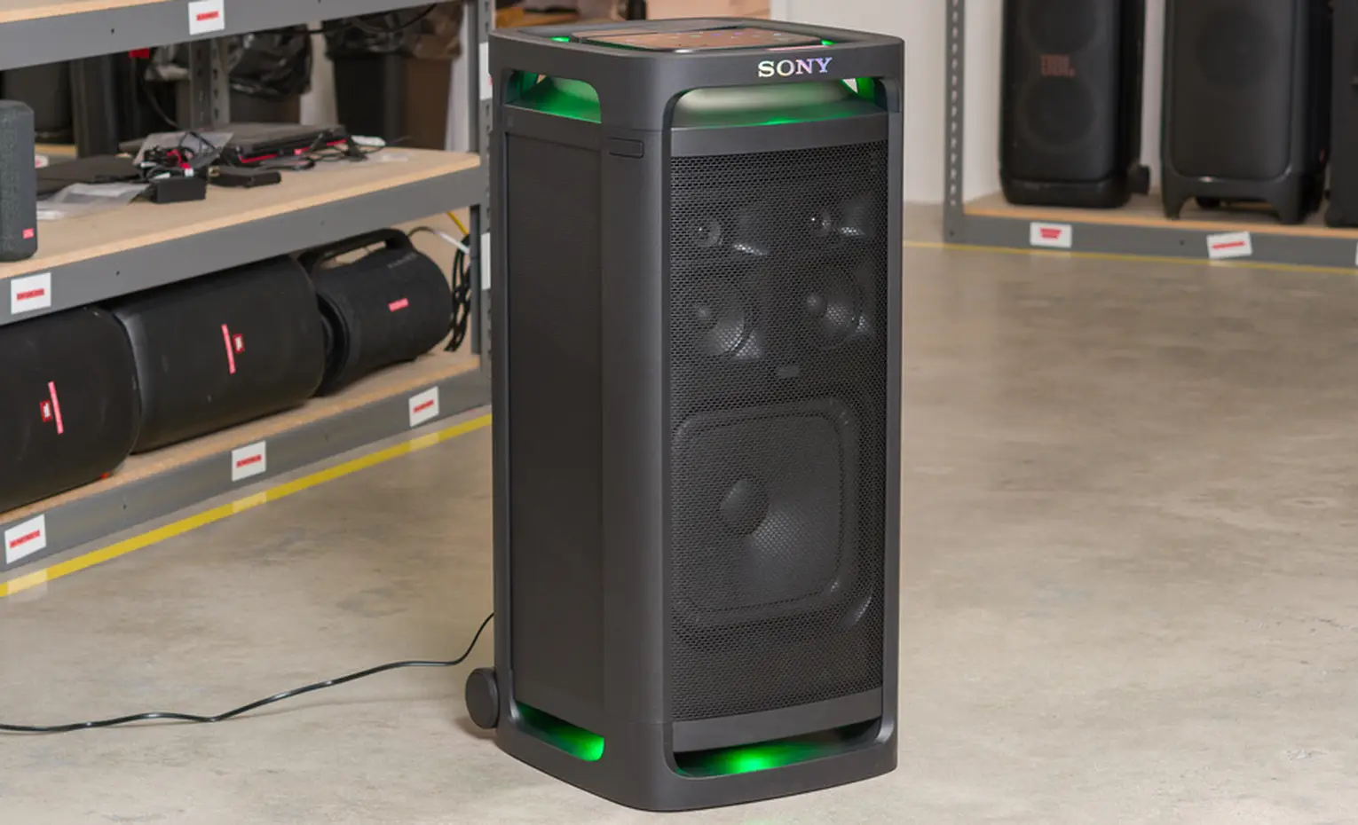 بررسی اسپیکر JBL PartyBox Encore Essential 2، صدای قدرتمند بررسی اسپیکر JBL PartyBox Encore Essential 2، صدای قدرتمند