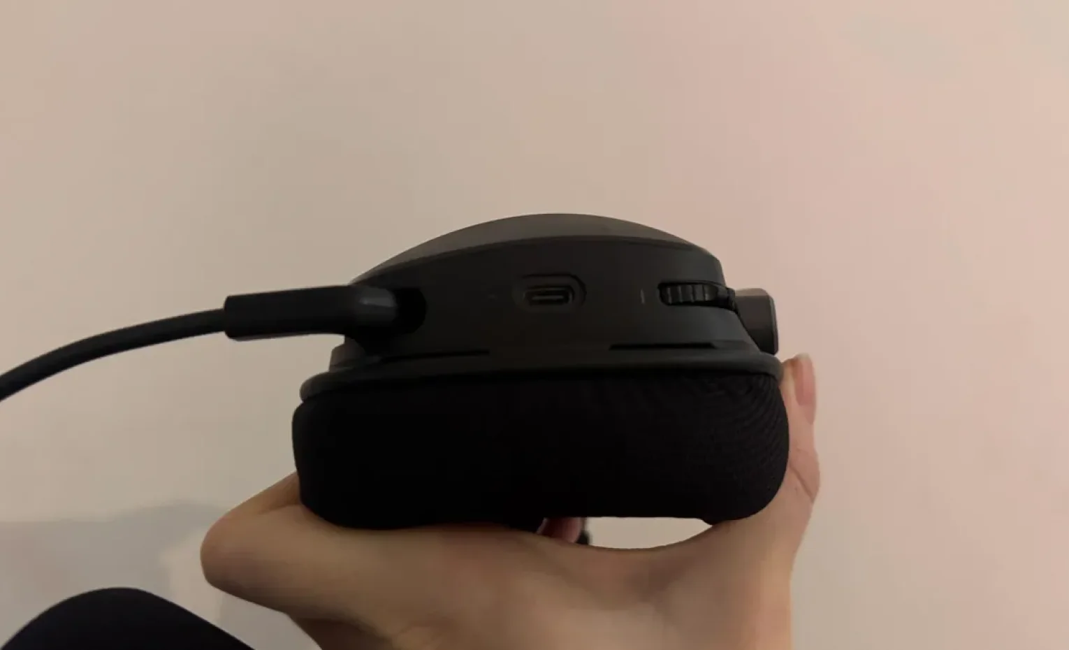 بررسی هدفون گیمینگ کورسیر Void v2 MAX، صدای هوشمند بررسی هدفون گیمینگ کورسیر Void v2 MAX، صدای هوشمند