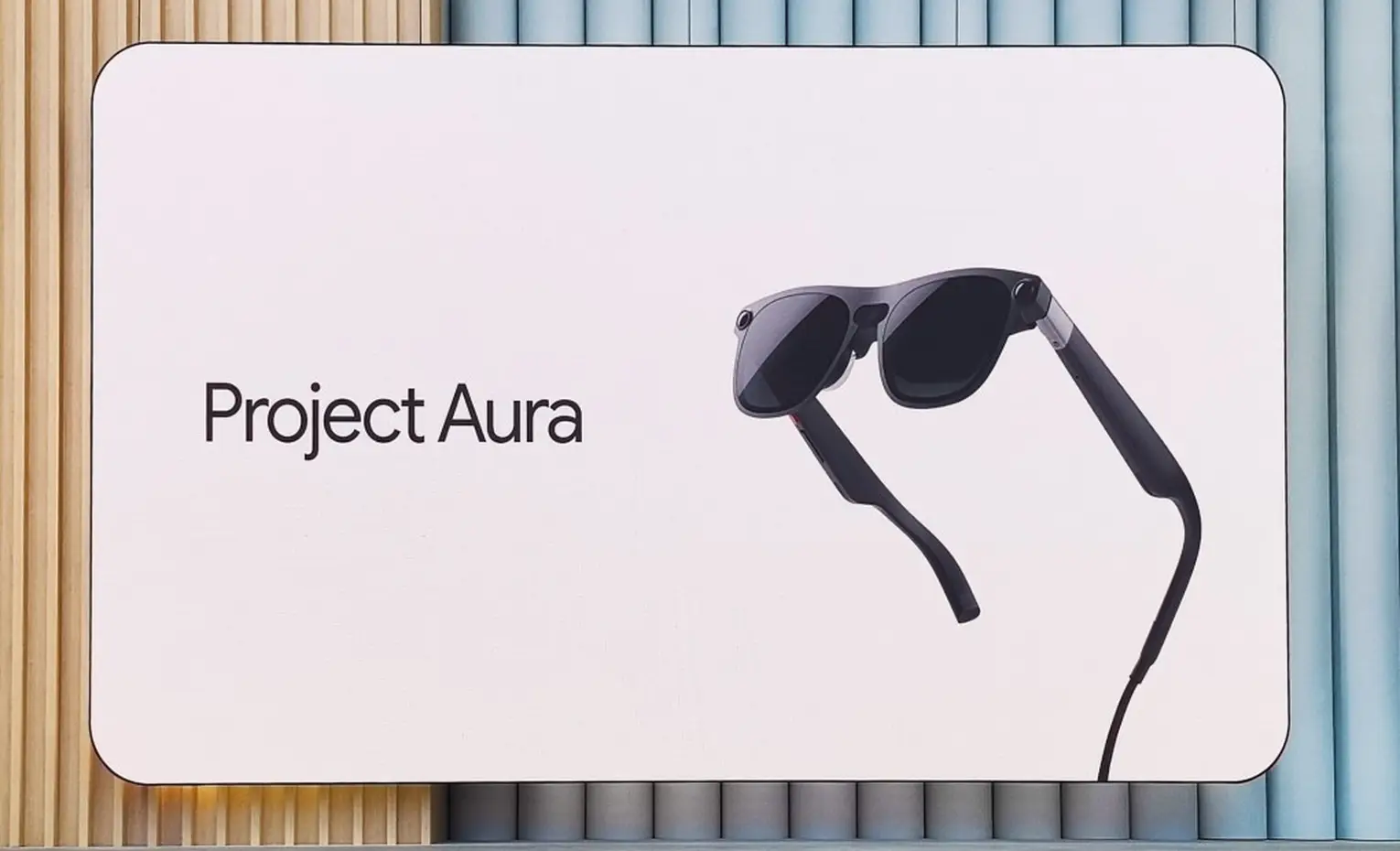 عینک هوشمند یا عینک AI، کدام نام برای این گجتها درست است؟ عینک هوشمند یا عینک AI، کدام نام برای این گجت ها درست است؟