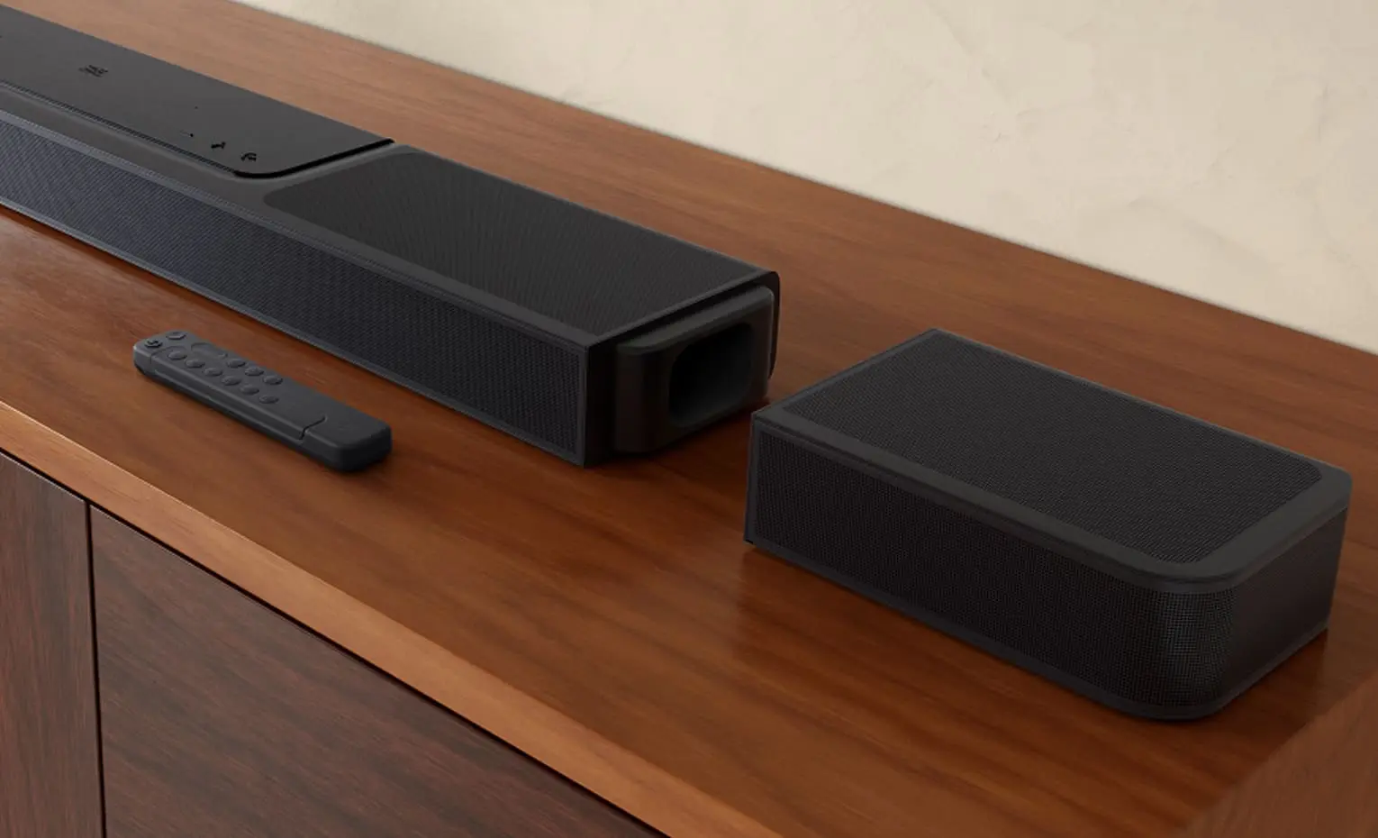 مقایسه ساندبار جی بی ال Bar 1300 با JBL Bar 1300 MK2 مقایسه ساندبار جی بی ال Bar 1300 با JBL Bar 1300 MK2