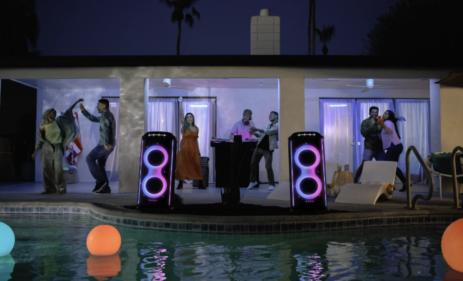 آموزش اتصال JBL PartyBox 710 به تلویزیون و موبایل آموزش اتصال JBL PartyBox 710 به تلویزیون و موبایل