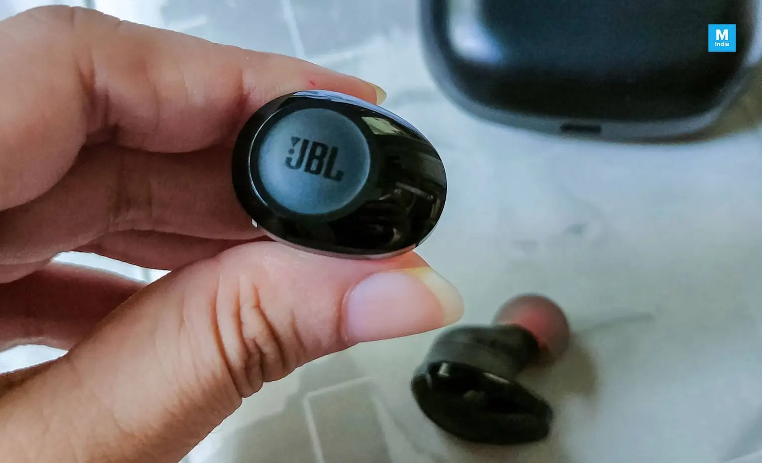 راهنمای عیبیابی هندزفری JBL و اقدام پس از خرابی راهنمای عیبیابی هندزفری JBL و اقدام پس از خرابی