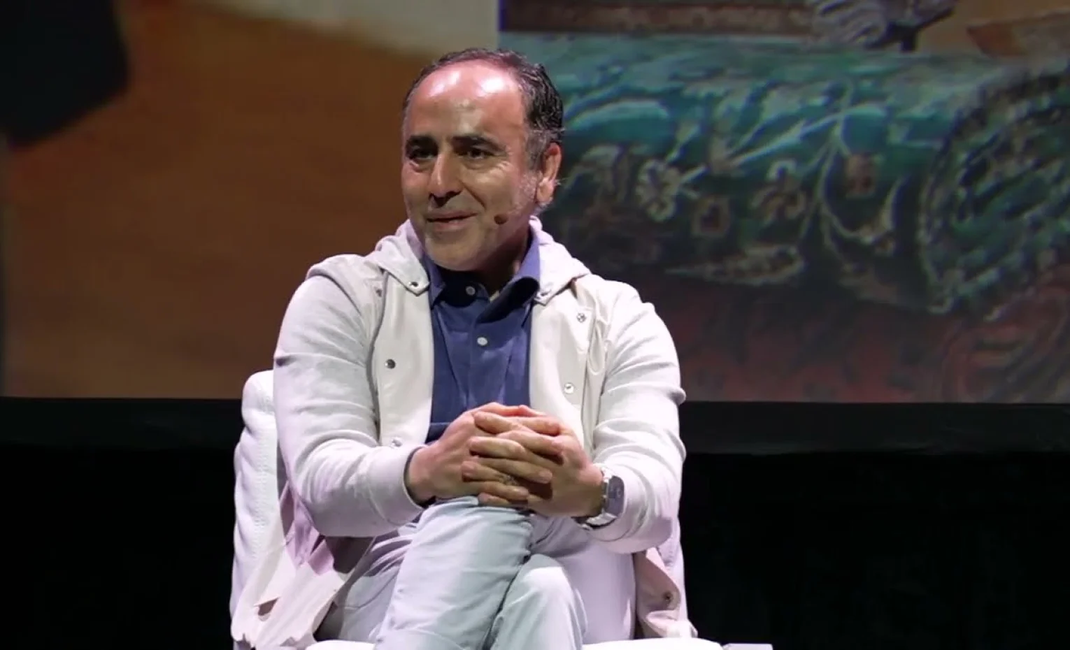 مسیر حرفهای پژمان نوزاد از میدانهای فوتبال تا سیلیکونولی مسیر حرفهای پژمان نوزاد از میدانهای فوتبال تا سیلیکونولی