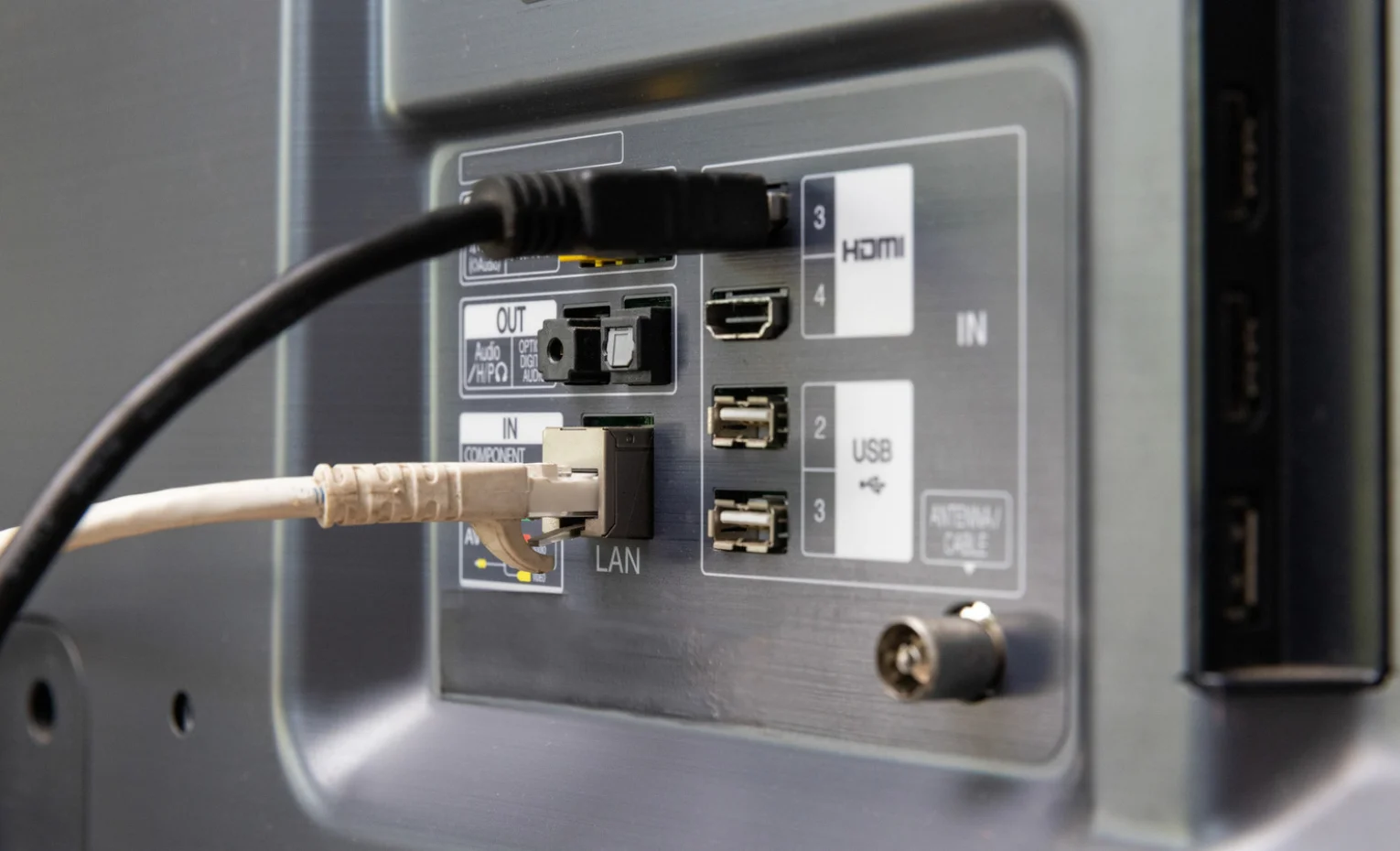 پورت اپتیکال پشت تلویزیون دقیقاً به چه کاربردی دارد؟ پورت اپتیکال پشت تلویزیون دقیقاً به چه کاربردی دارد؟