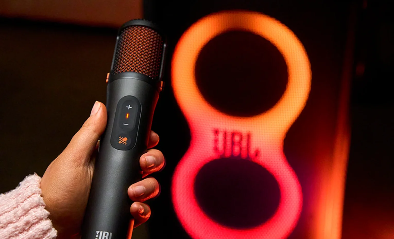 مقایسه میکروفون پارتی باکس JBL Wireless Mic با JBL EasySing مقایسه میکروفون پارتی باکس JBL Wireless Mic با JBL EasySing