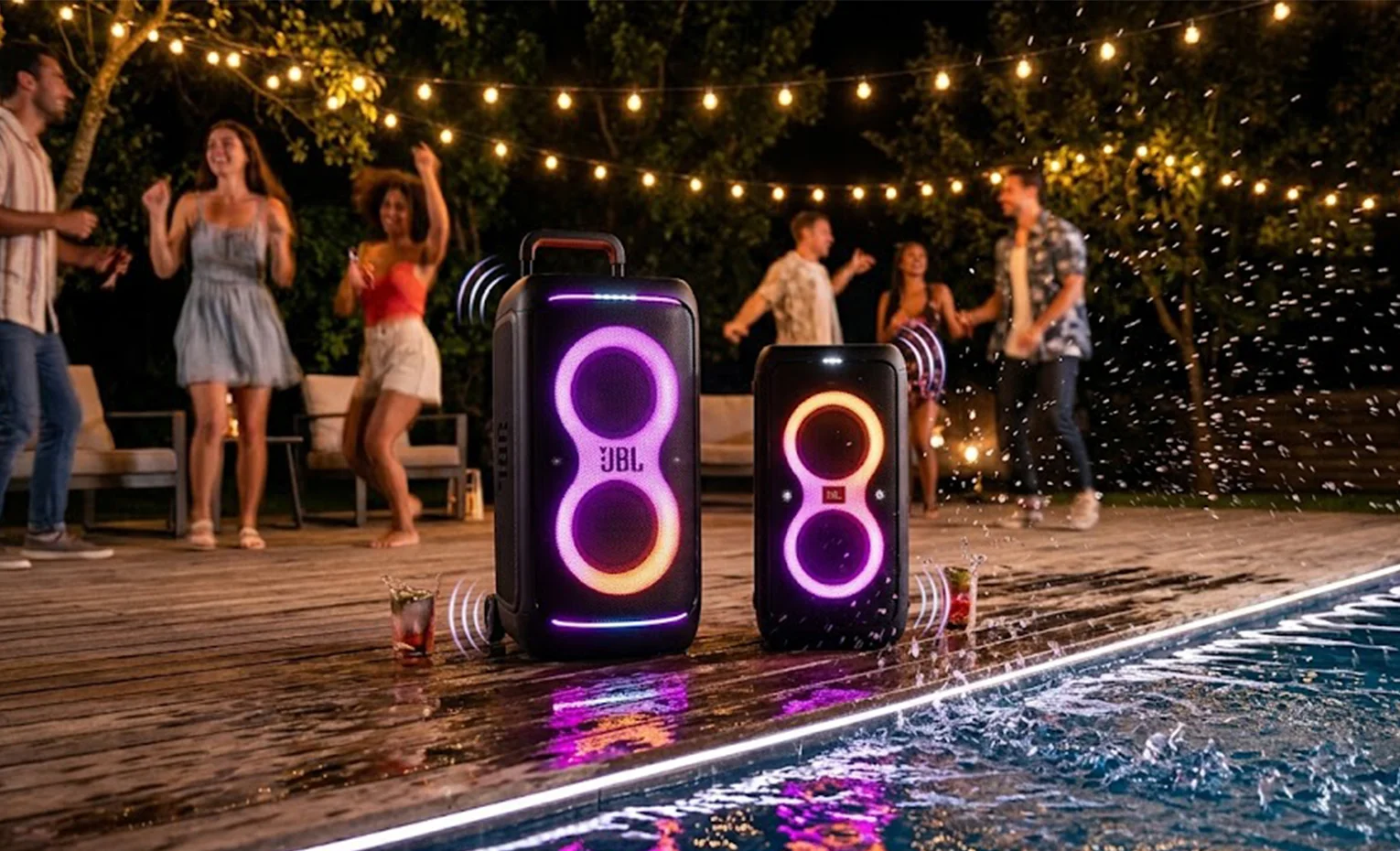 مقایسه اسپیکر جی بی ال Partybox 520 و پارتی باکس 330 مقایسه اسپیکر جی بی ال Partybox 520 و پارتی باکس 330