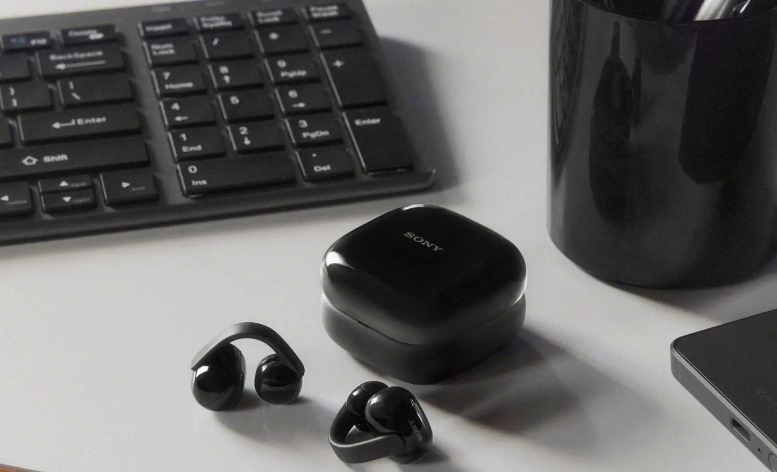 مقایسه هندزفری سونی LinkBuds Clip با بوز Ultra Open Earbuds مقایسه هندزفری سونی LinkBuds Clip با بوز Ultra Open Earbuds