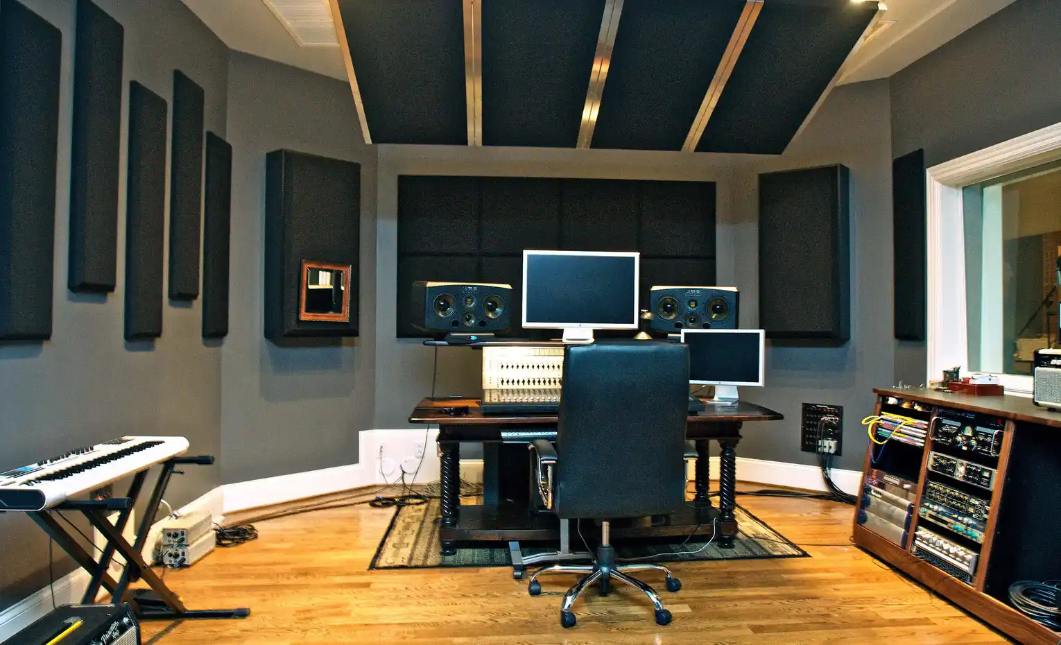 تفاوت اکو و ریورب چیست؟ بررسی Echo و Reverb در صدا تفاوت اکو و ریورب چیست؟ بررسی Echo و Reverb در صدا