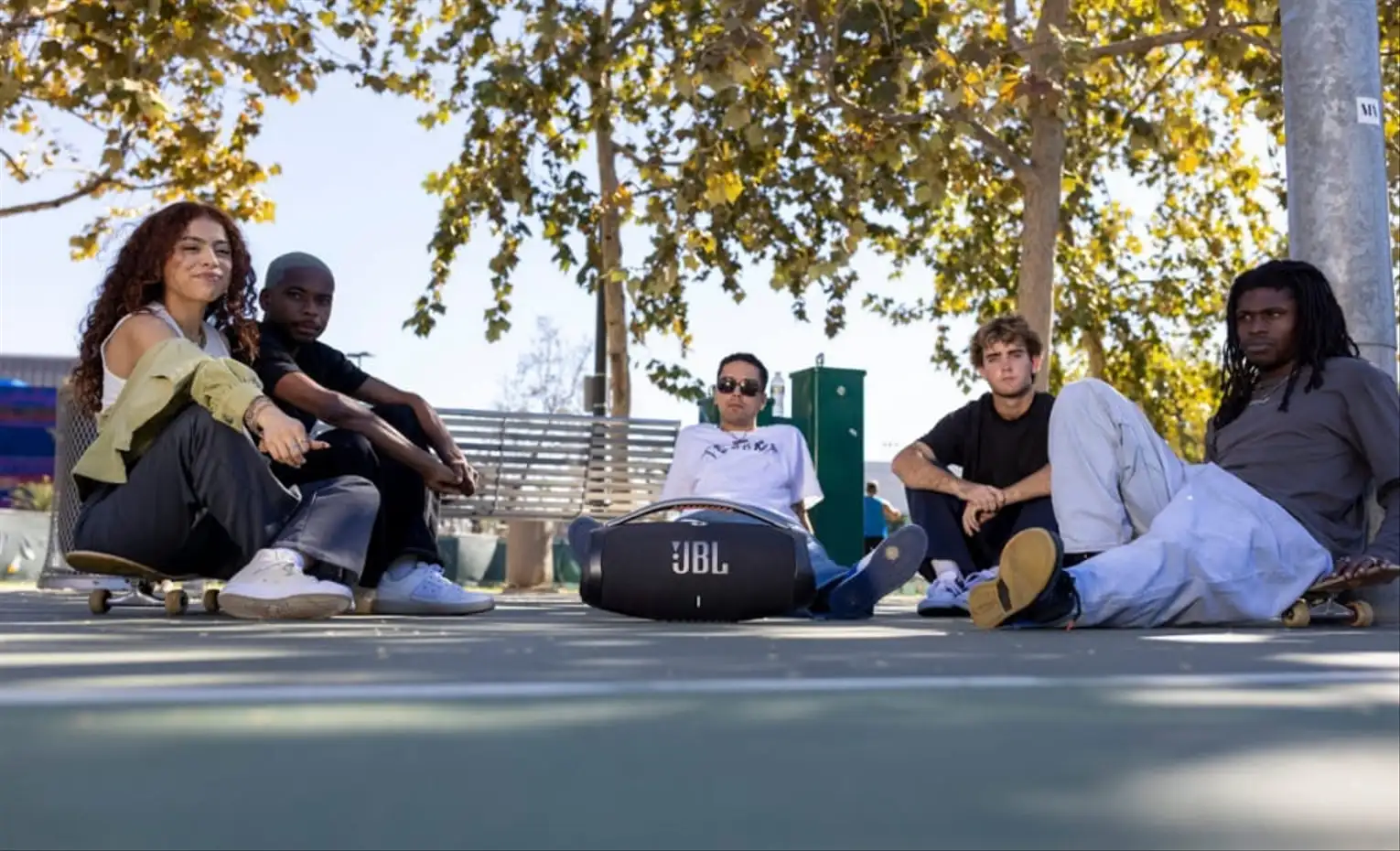 اسپیکر JBL Boombox 3 برای چه متراژی و مهمانی چندنفره است؟ اسپیکر JBL Boombox 3 برای چه متراژی و مهمانی چندنفره است؟