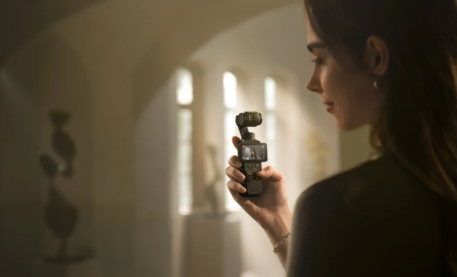 دوربین هواوی DJI Osmo Pocket 4 معرفی شد دوربین هواوی DJI Osmo Pocket 4 معرفی شد