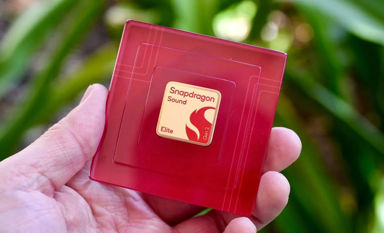 تراشه Snapdragon Sound Elite Gen 2 برای محصولات صوتی تراشه Snapdragon Sound Elite Gen 2 برای محصولات صوتی