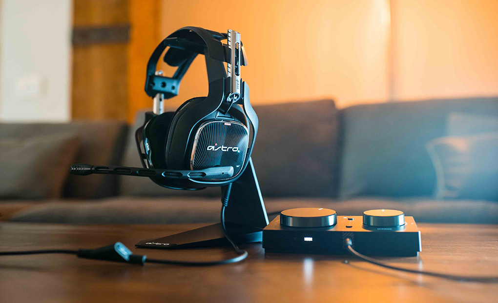 Astro A40 TR Headset + MixAmp Pro 2019