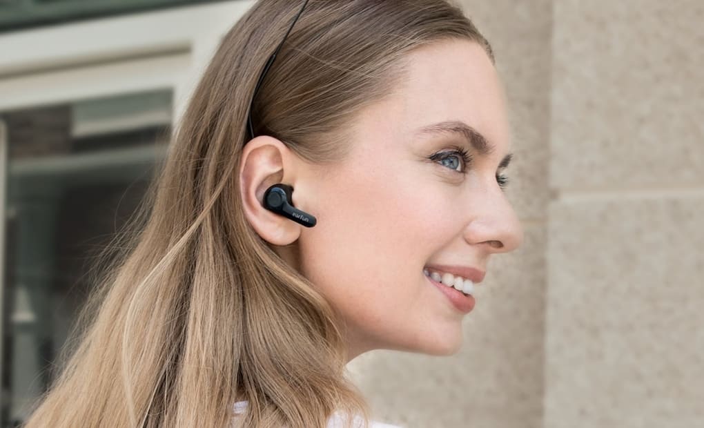 Introducing 6 of the Best Wireless Bluetooth Headphones Under 100 – Spring 2021 5