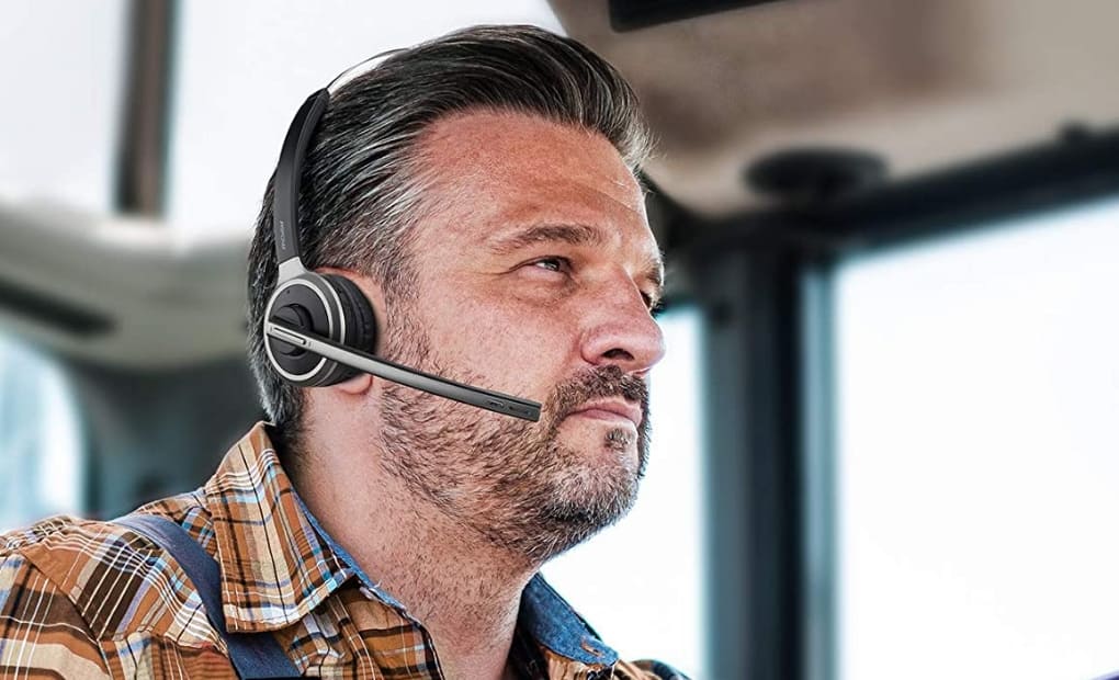 Introducing Review of the best Bluetooth headsets for truckers in 2021 4