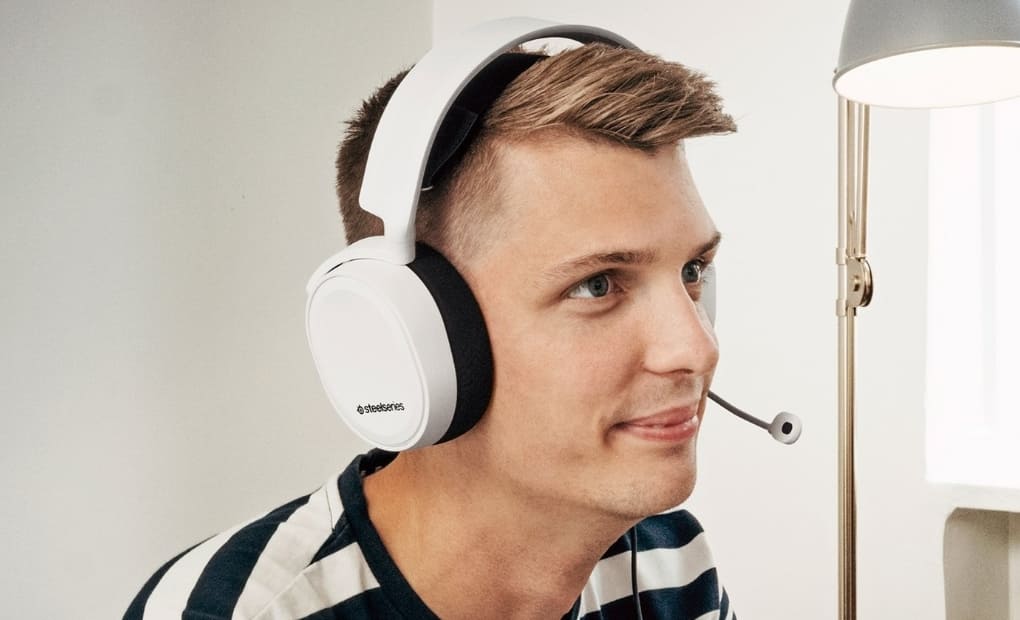 Introducing The best gaming headsets under 100 in 2021