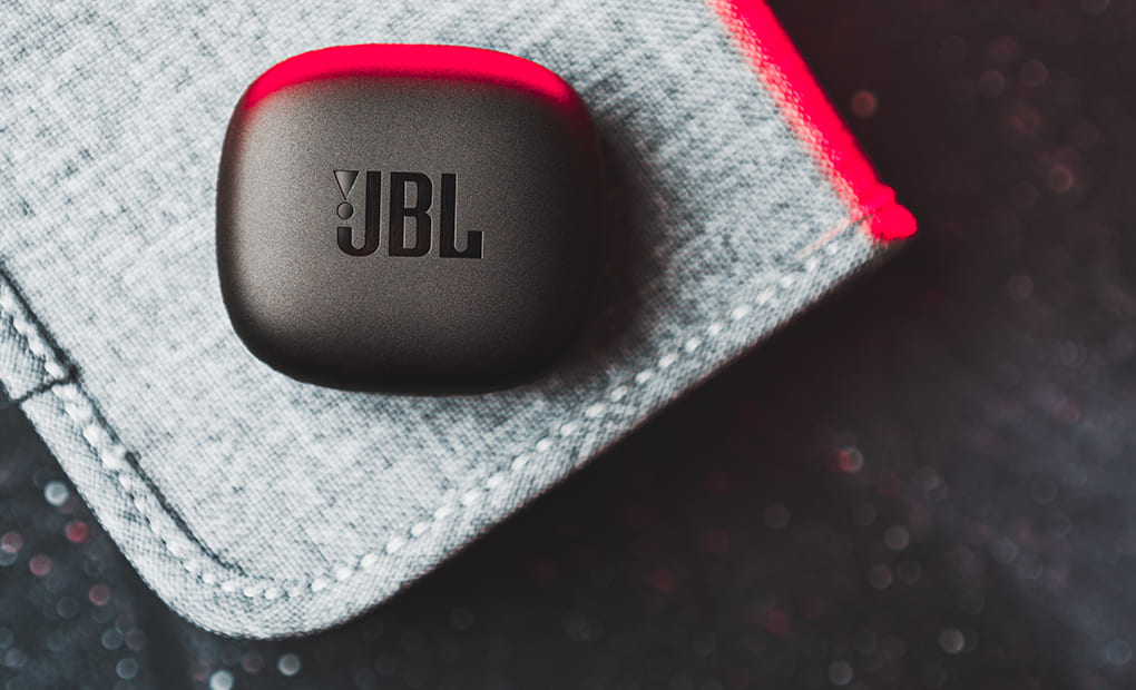 هدفون بی‌سیم JBL Wave 300 TWS