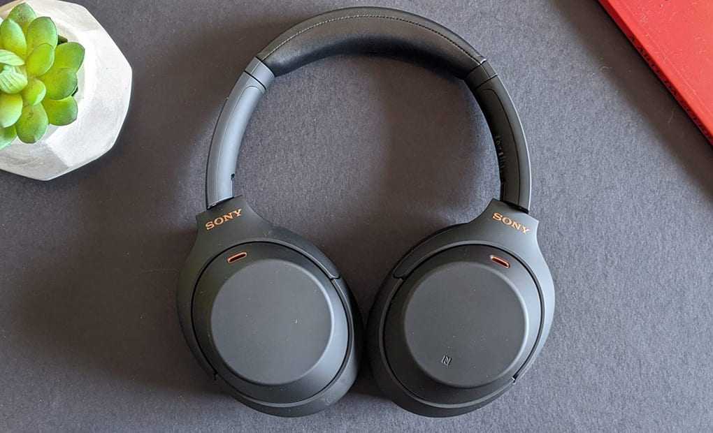 Introducing Sony WH 1000XM4 2