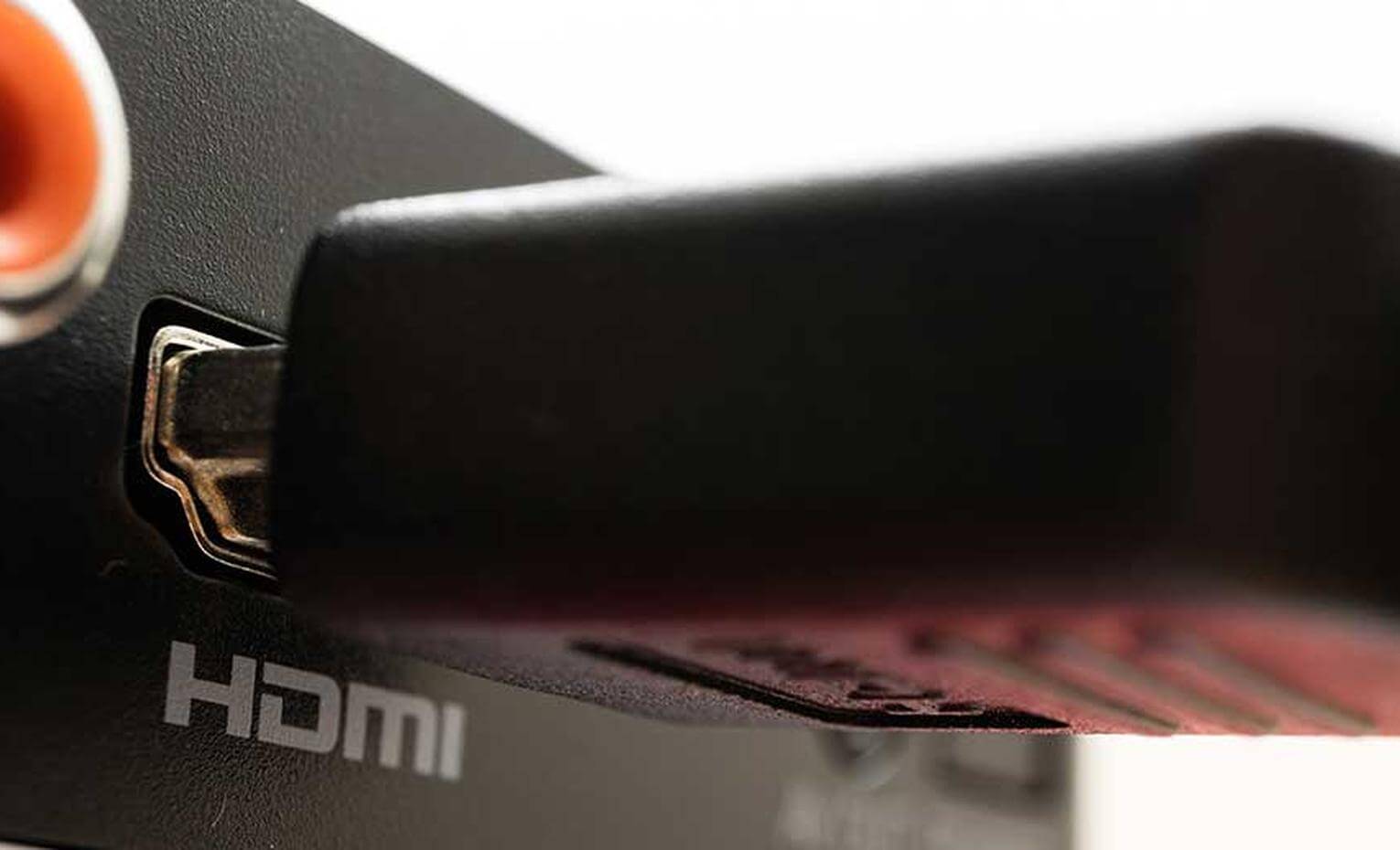 آنچه که باید از کابل HDMI بدانیم 
