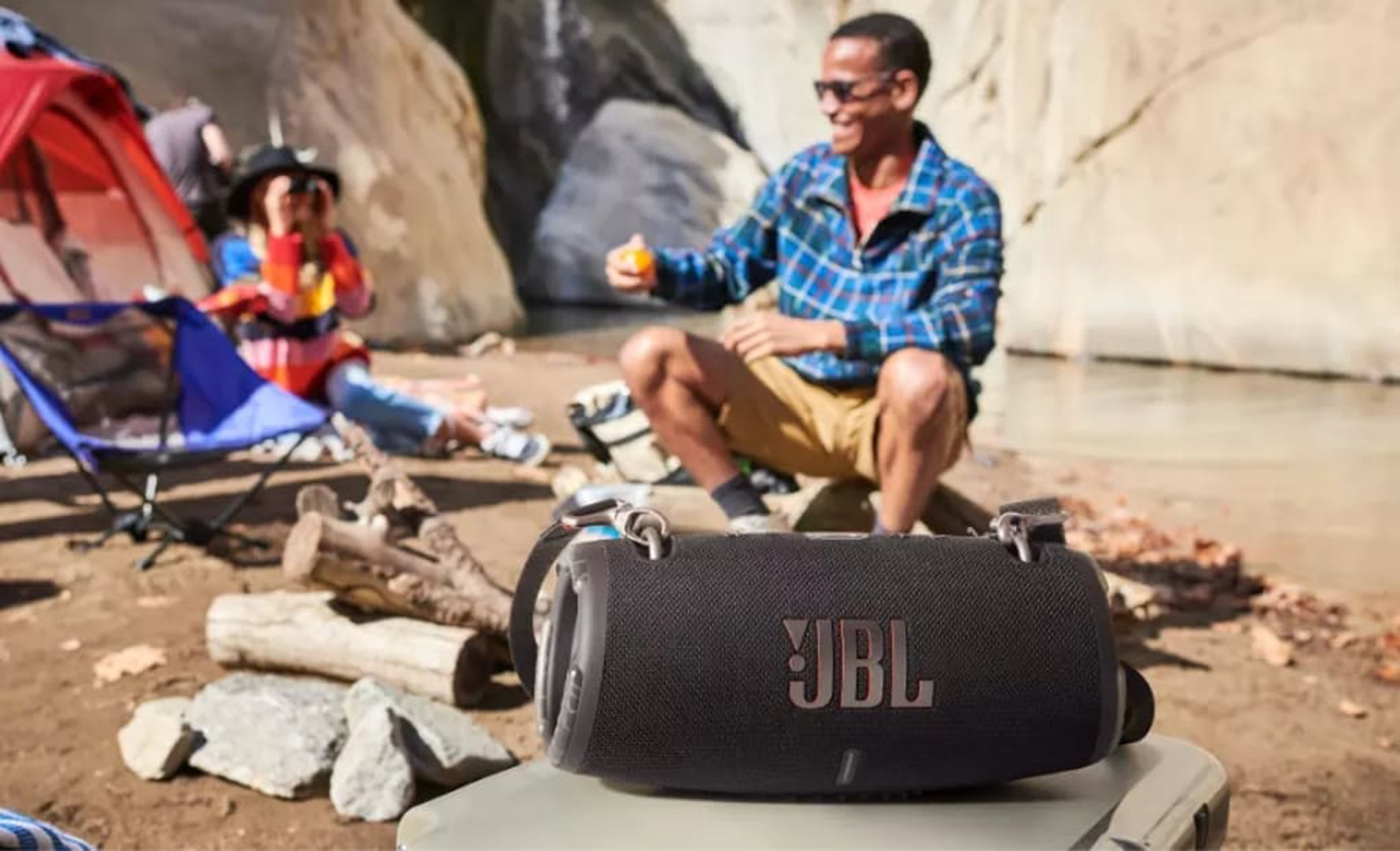 بهترین اسپیکر برای کمپینگ و فضای باز | The best speaker for camping and outdoor
