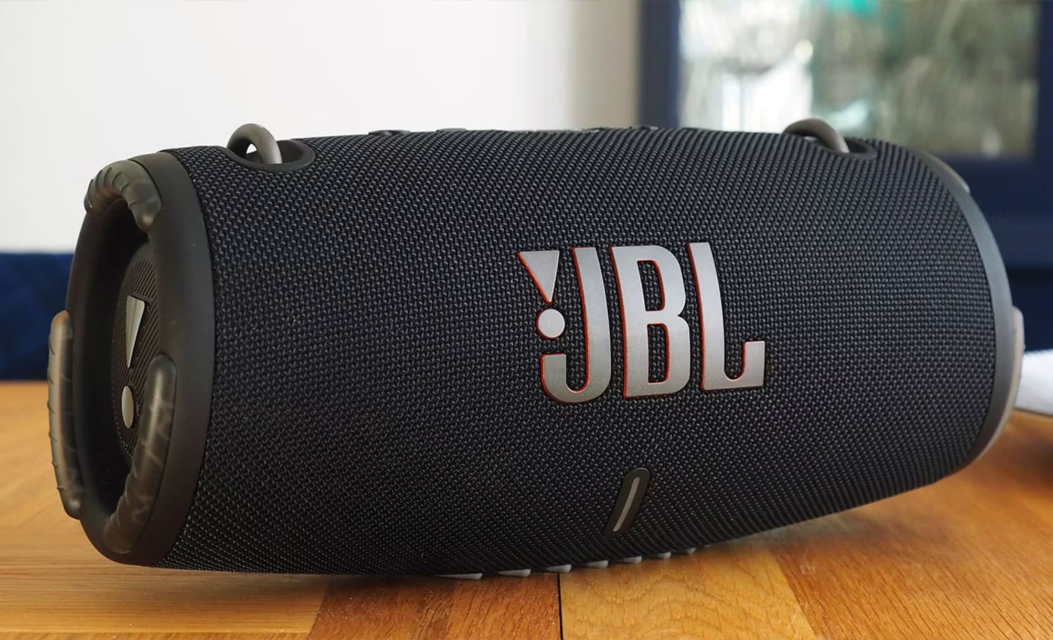 معرفی 7 اسپیکر برای هدیه | اسپیکر JBL Xtreme 3
