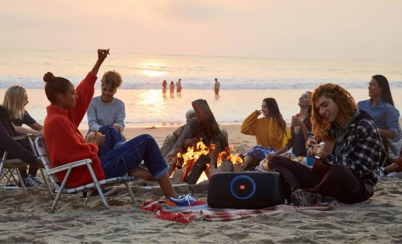 کارائوکه چیست و چه کاربردی دارد؟ + آشنایی با نحوه استفاده | what is karaoke and how to use it