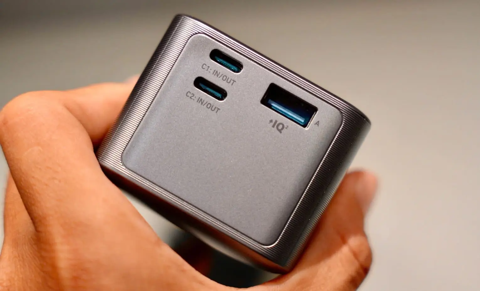 راهنمای خرید بهترین پاور بانک برای آیپد در سال 2025