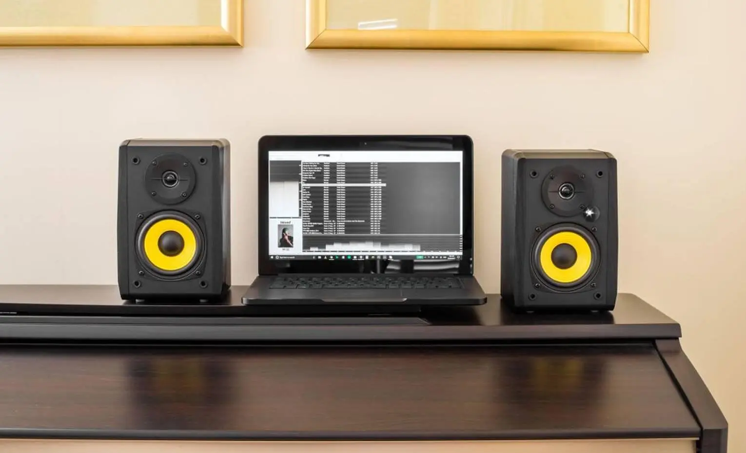 راهنمای خرید اسپیکر کامپیوتر ادیفایر برای دفتر کار