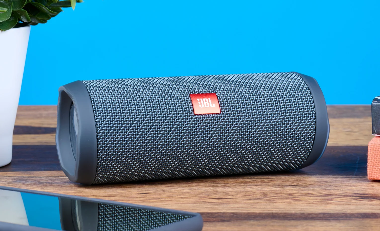 اسپیکر JBL Flip Essential 2