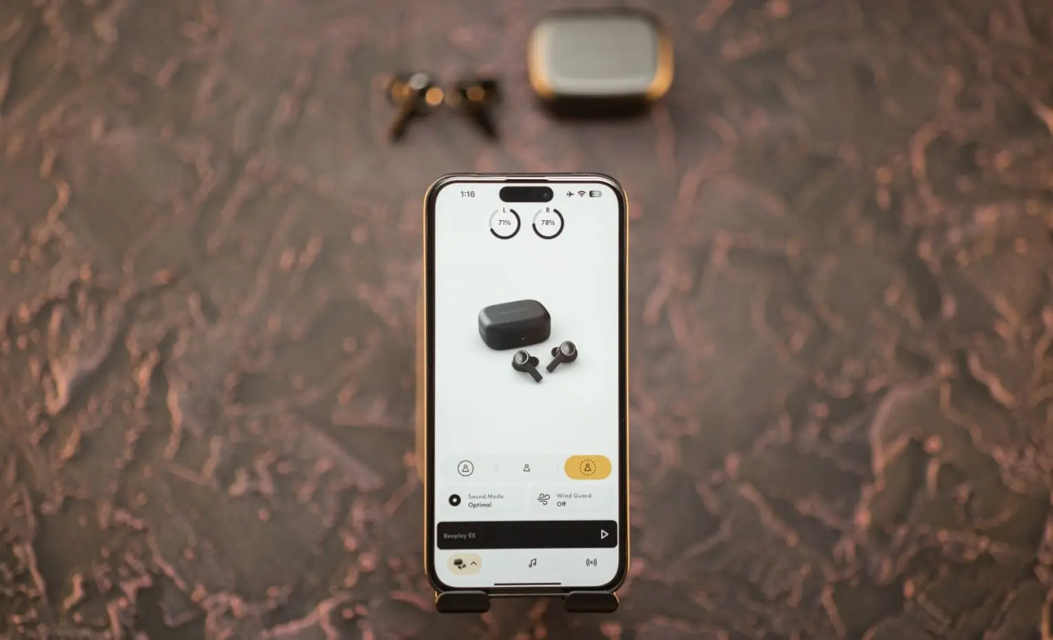 راهنمای خرید بهترین هندزفری بلوتوثی برای مکالمه در آذر 1404