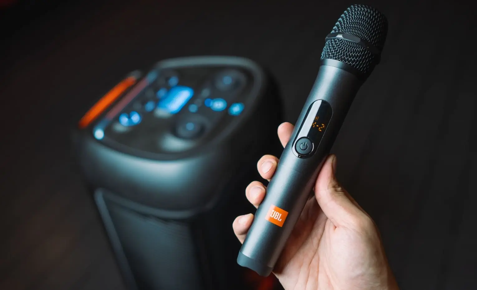 راهنمای جامع خرید اسپیکر میکروفون دار آبان 1404