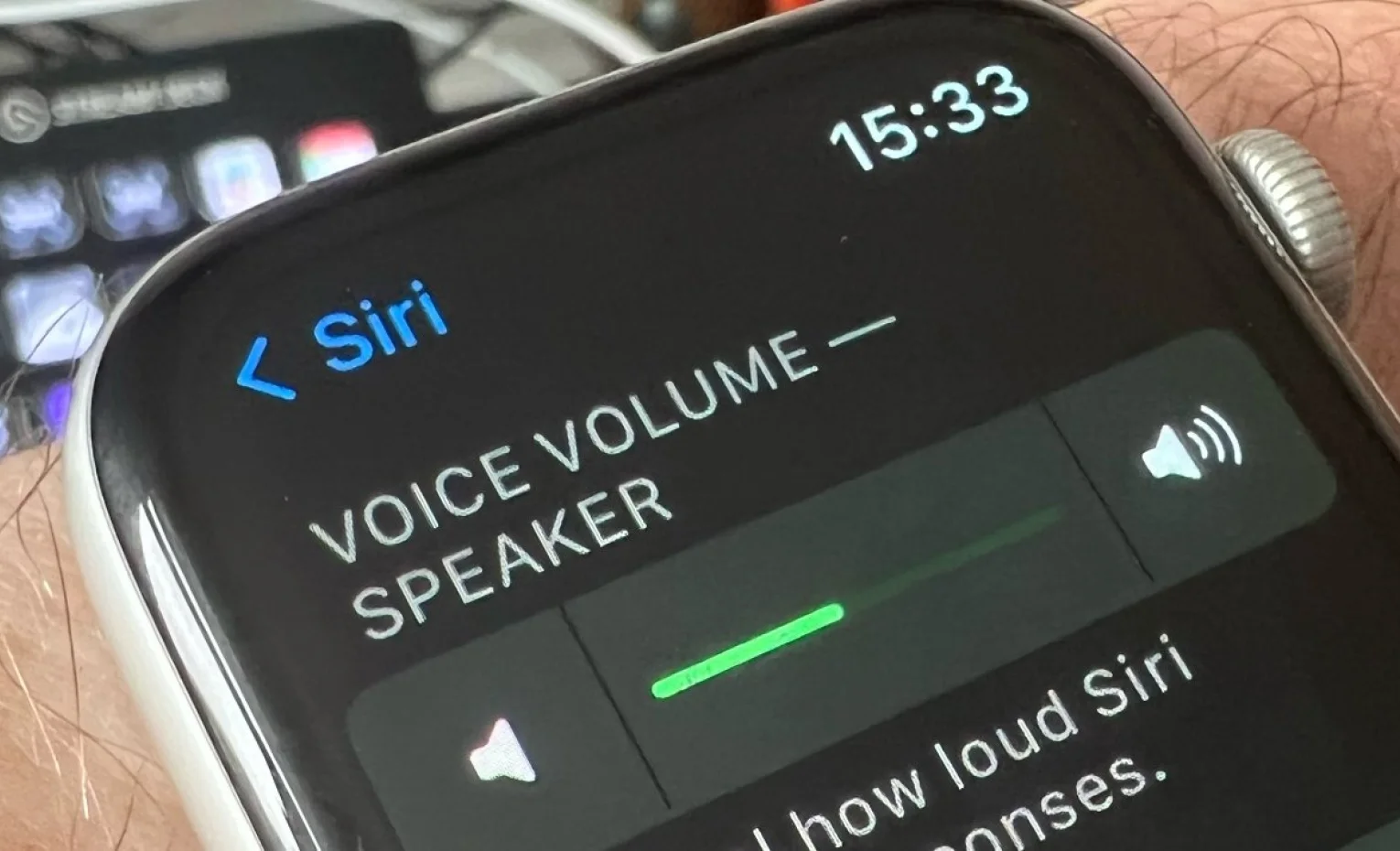 تنظیم خودکار صدا در watchOS 26، قابلیت جدید اپل واچ