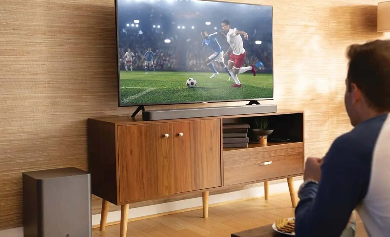 مقایسه ساندبار هایسنس HT Saturn و JBL Bar 5.1