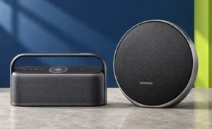 اسپیکرهای Soundcore Motion X600 و Harman Kardon Onyx Studio 9 کنار هم