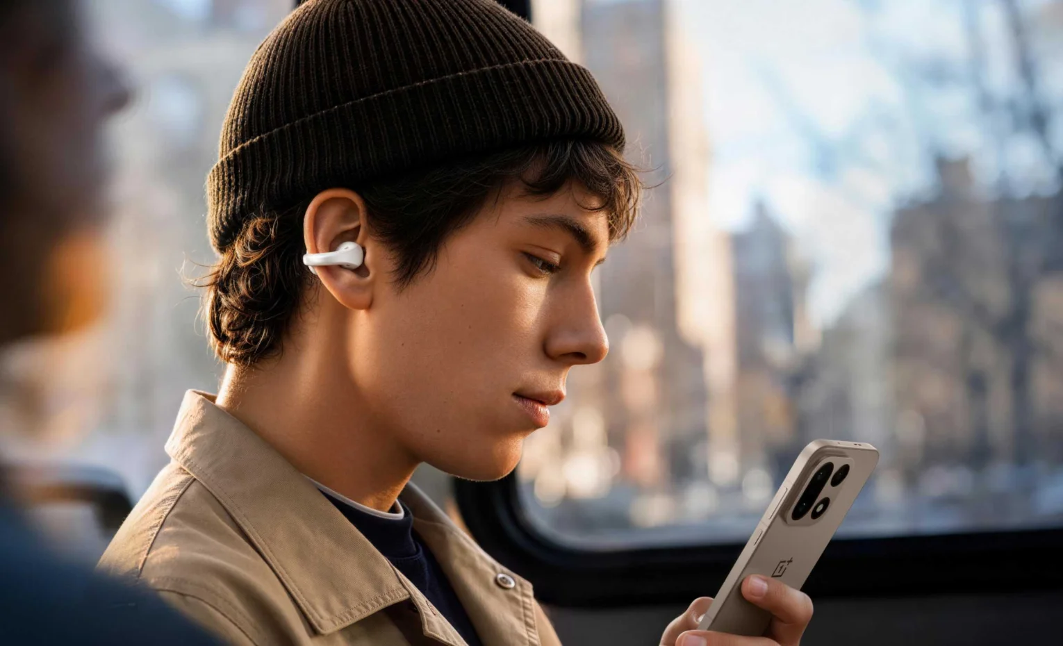 OnePlus Buds Clip؛ هندزفری با تشخیص خودکار چپ و راست OnePlus Buds Clip؛ هندزفری با تشخیص خودکار چپ و راست